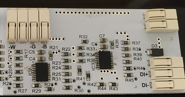 Mise en œuvre du protocole DMX dans les modules LED
